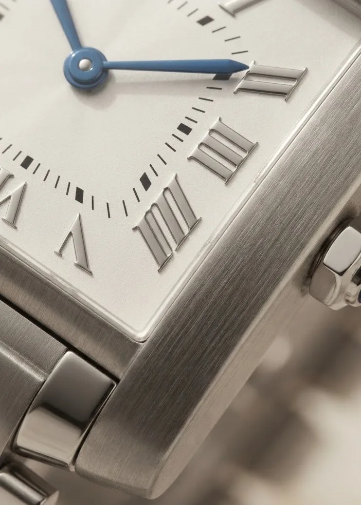 Illustrative render — why the francaise of the Cartier Tank Francaise small quartz (steel, silver dial, steel bracelet)