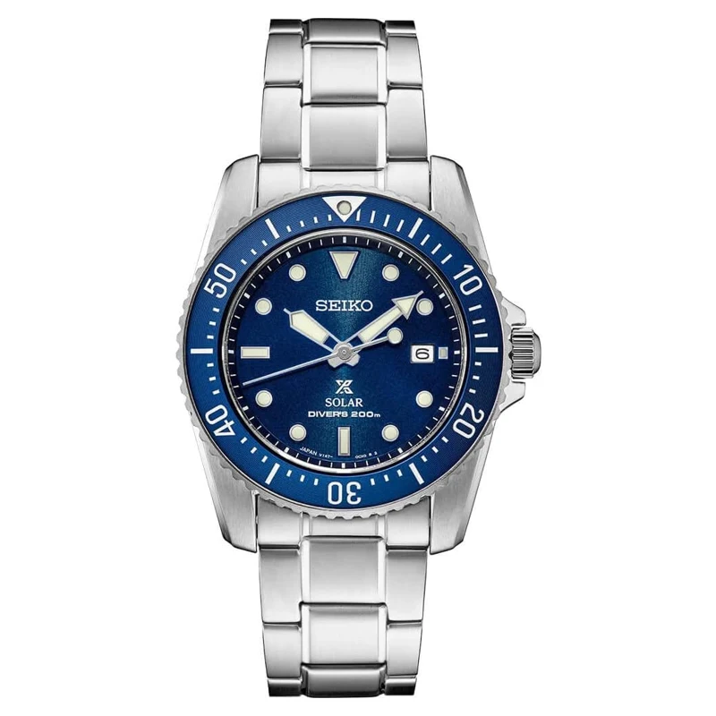 Seiko Prospex Solar Diver SNE585 SNE585P1 dive watch